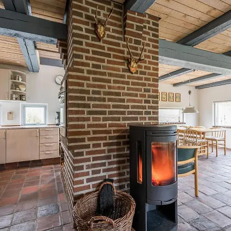 Henne Cxxii Henne Strand