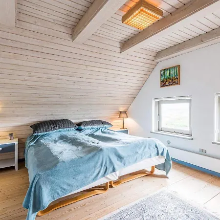 Henne Cxxii * Henne Strand
